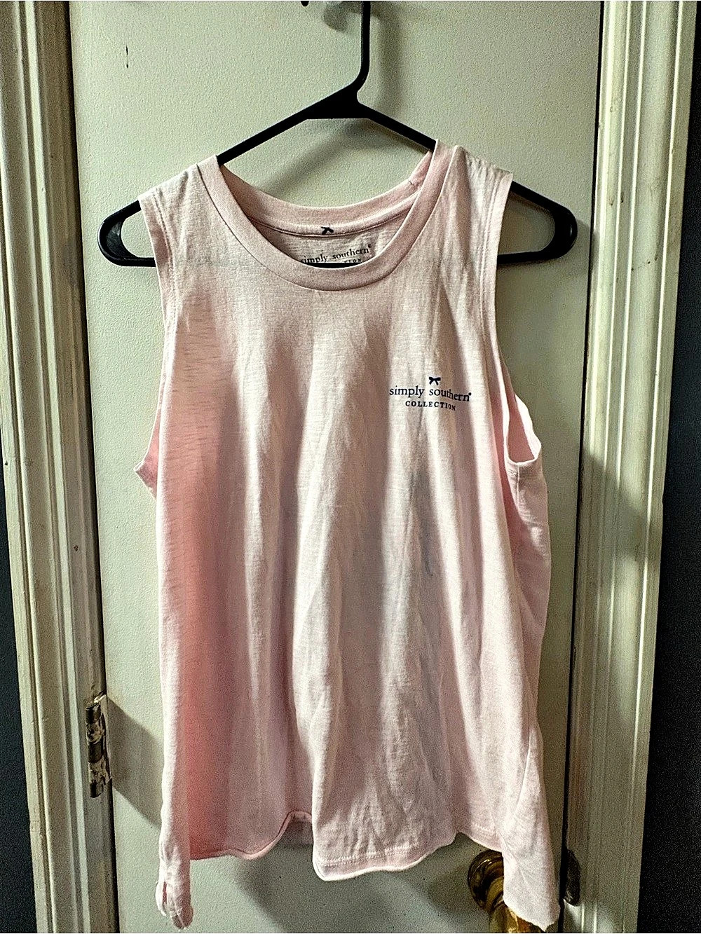 Simply Southern Collection Pink Graphic Tank Top size small